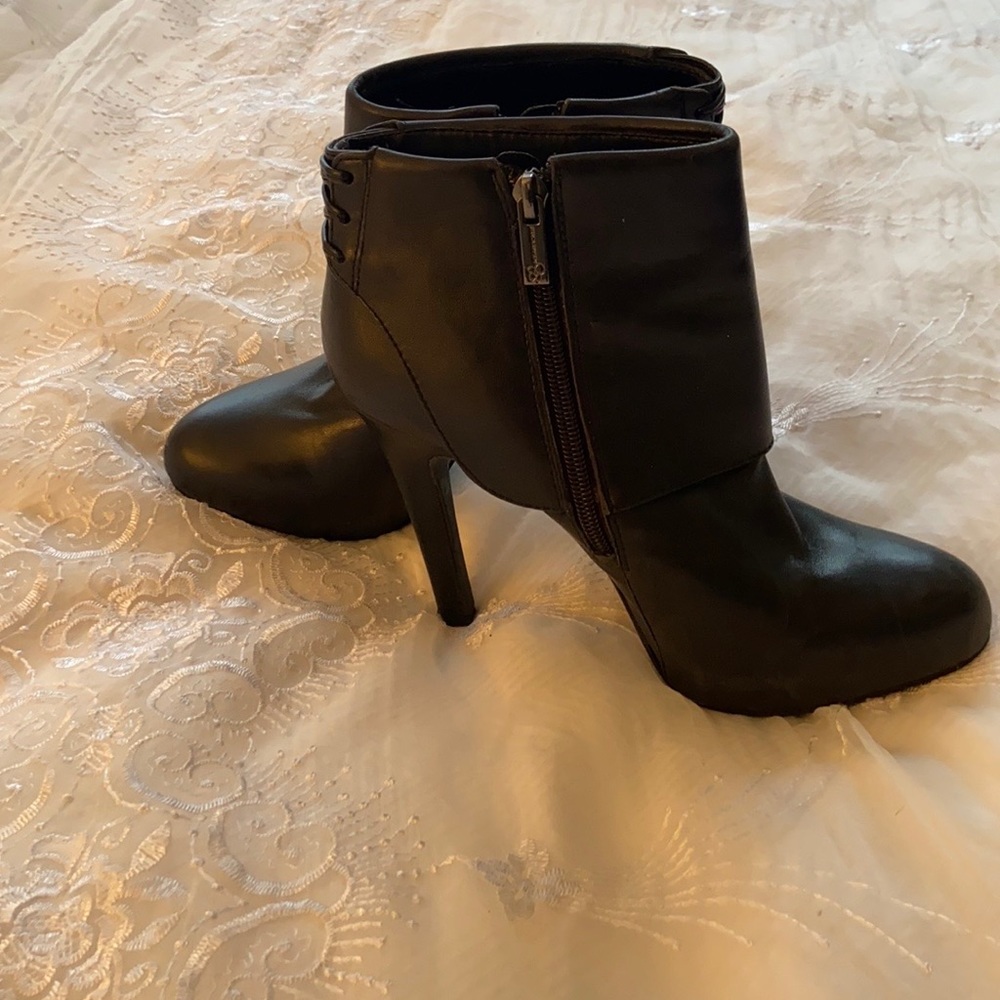 Jessica Simpson  5 inch high heels Booties